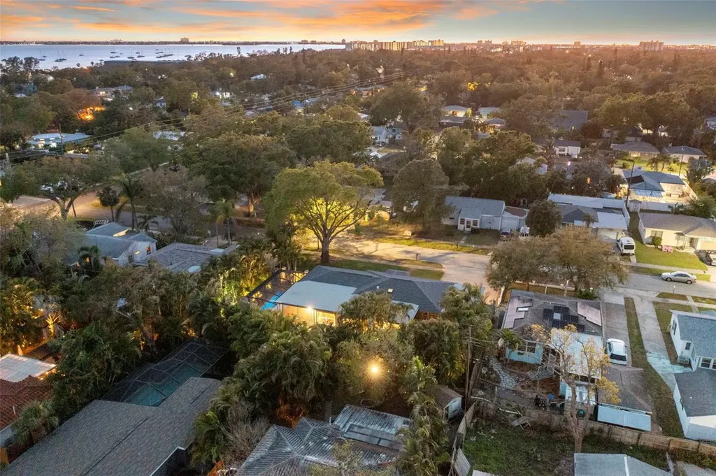 2814 47th Street S Gulfport FL 33711