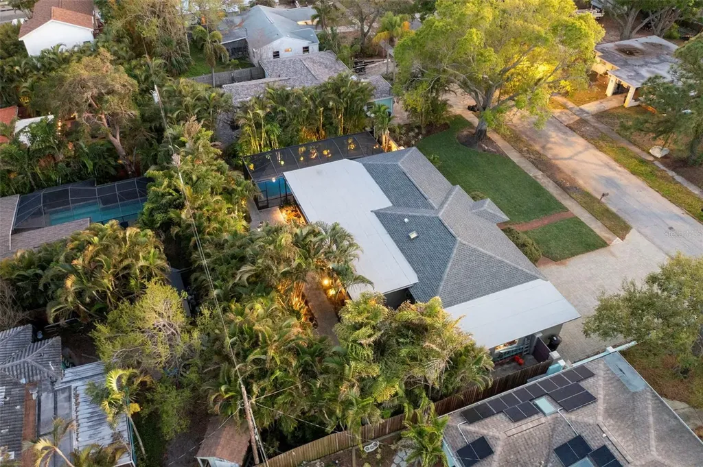 2814 47th Street S Gulfport FL 33711