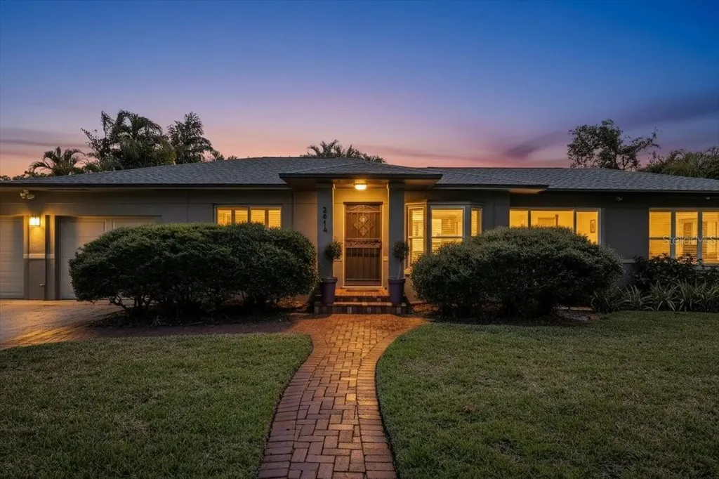 2814 47th Street S Gulfport FL 33711