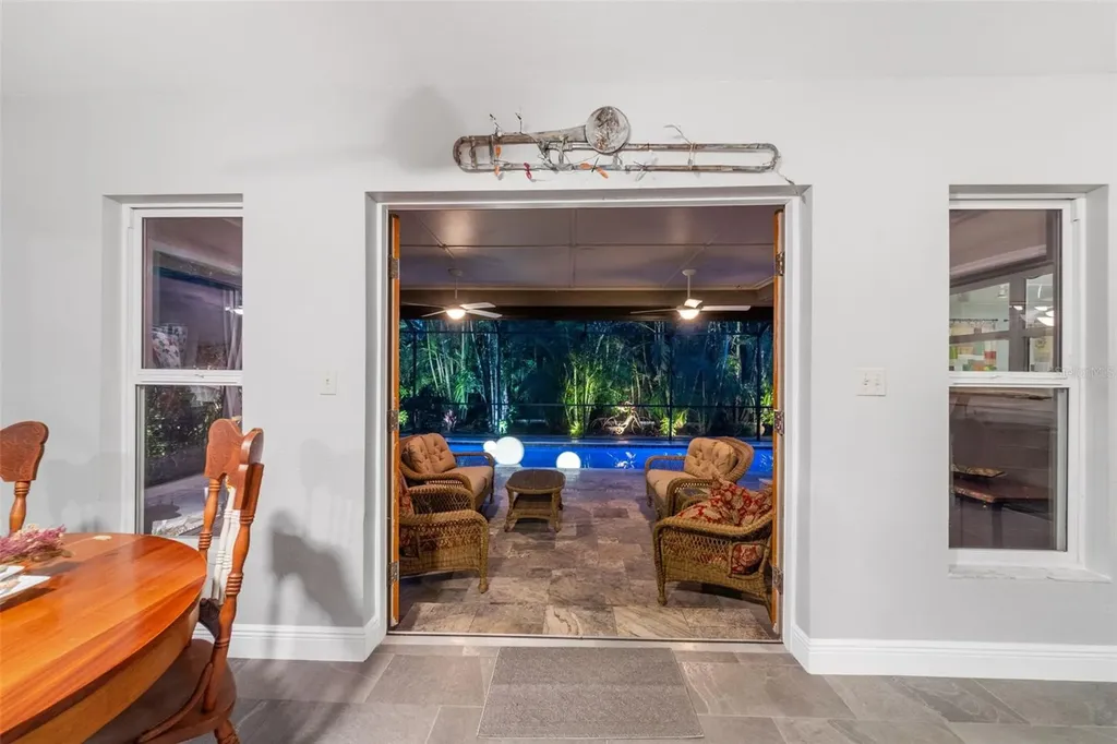 2814 47th Street S Gulfport FL 33711