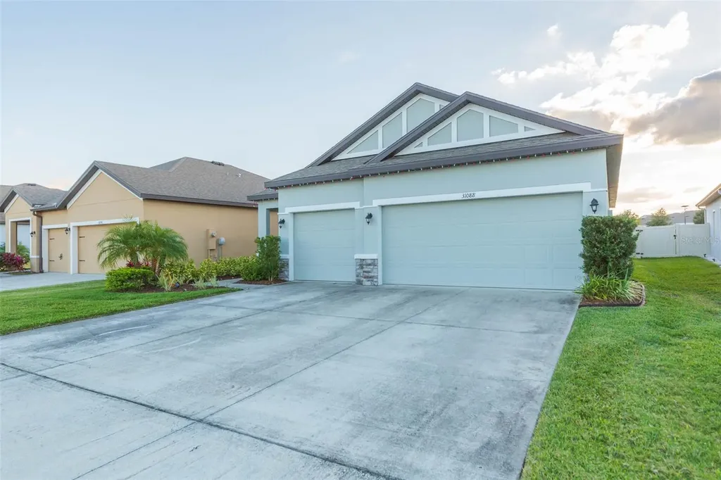 31088 Jazz Leaf Place San Antonio FL 33576