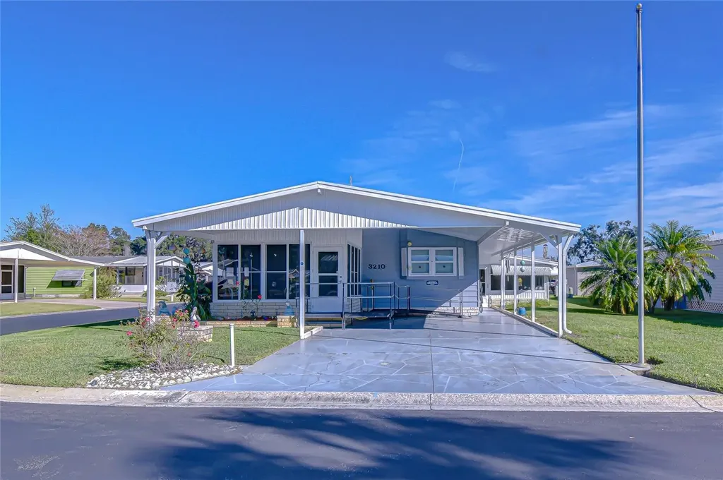 3210 Moonlight Street Wesley Chapel FL 33543