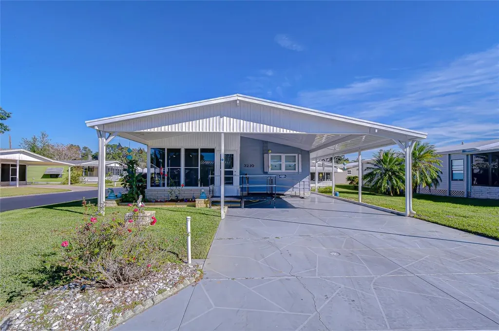 3210 Moonlight Street Wesley Chapel FL 33543
