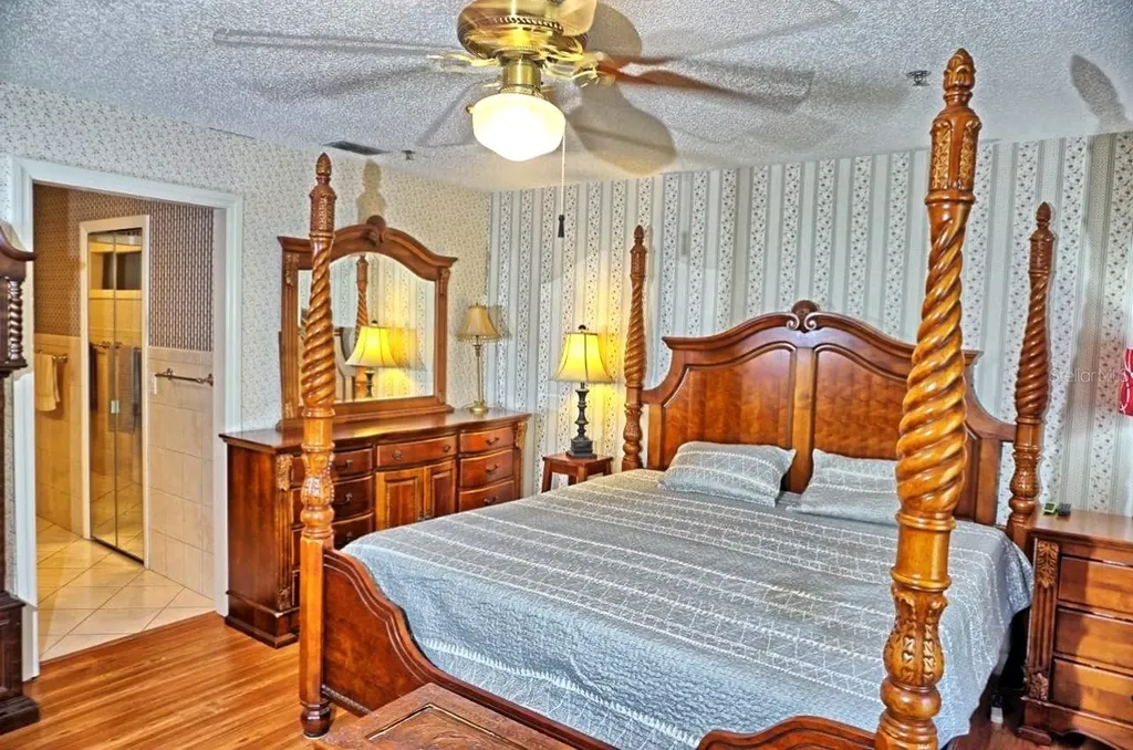 2051 Vista Del Sol Circle Lutz FL 33558