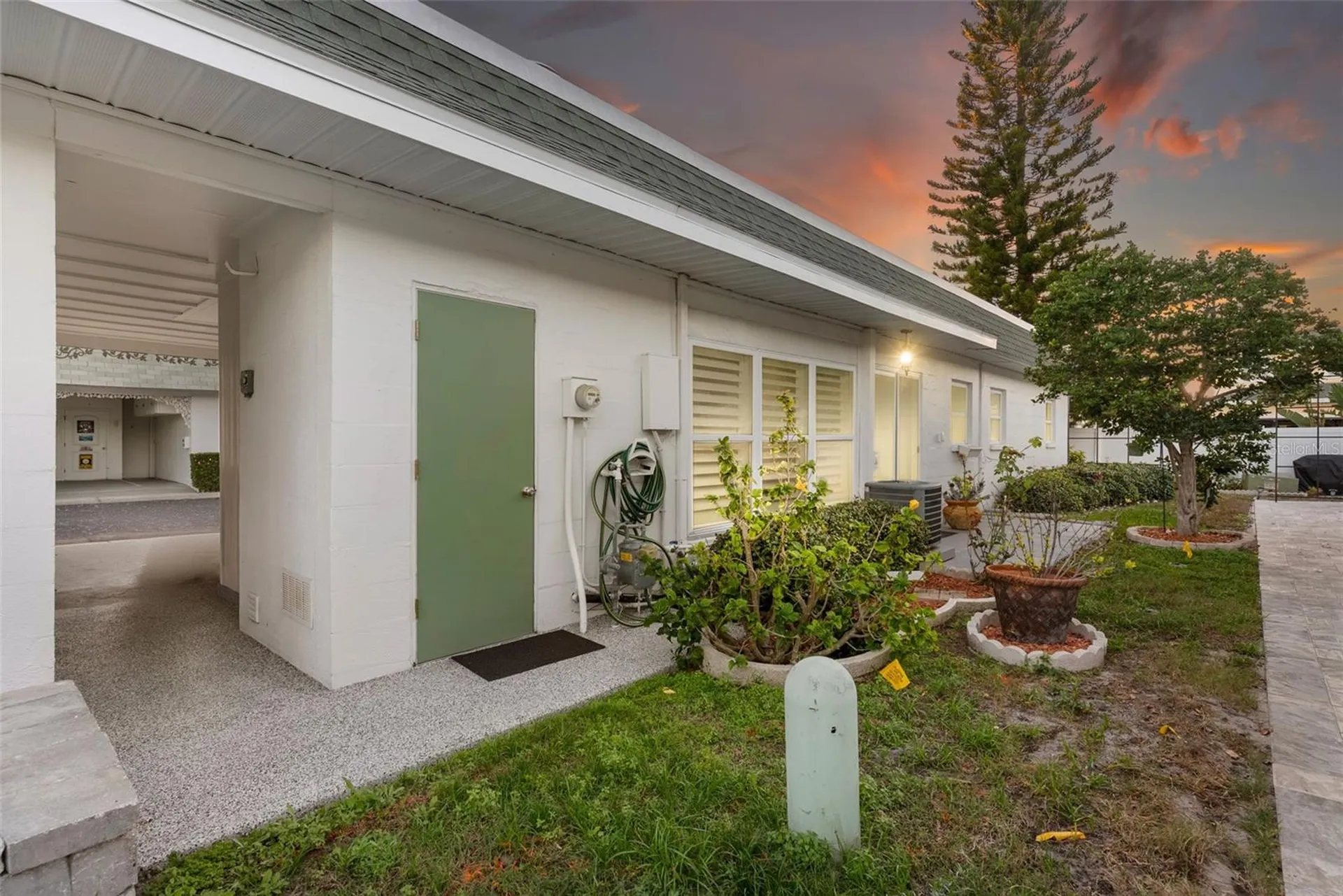 7861 38th Terrace N St Petersburg FL 33709