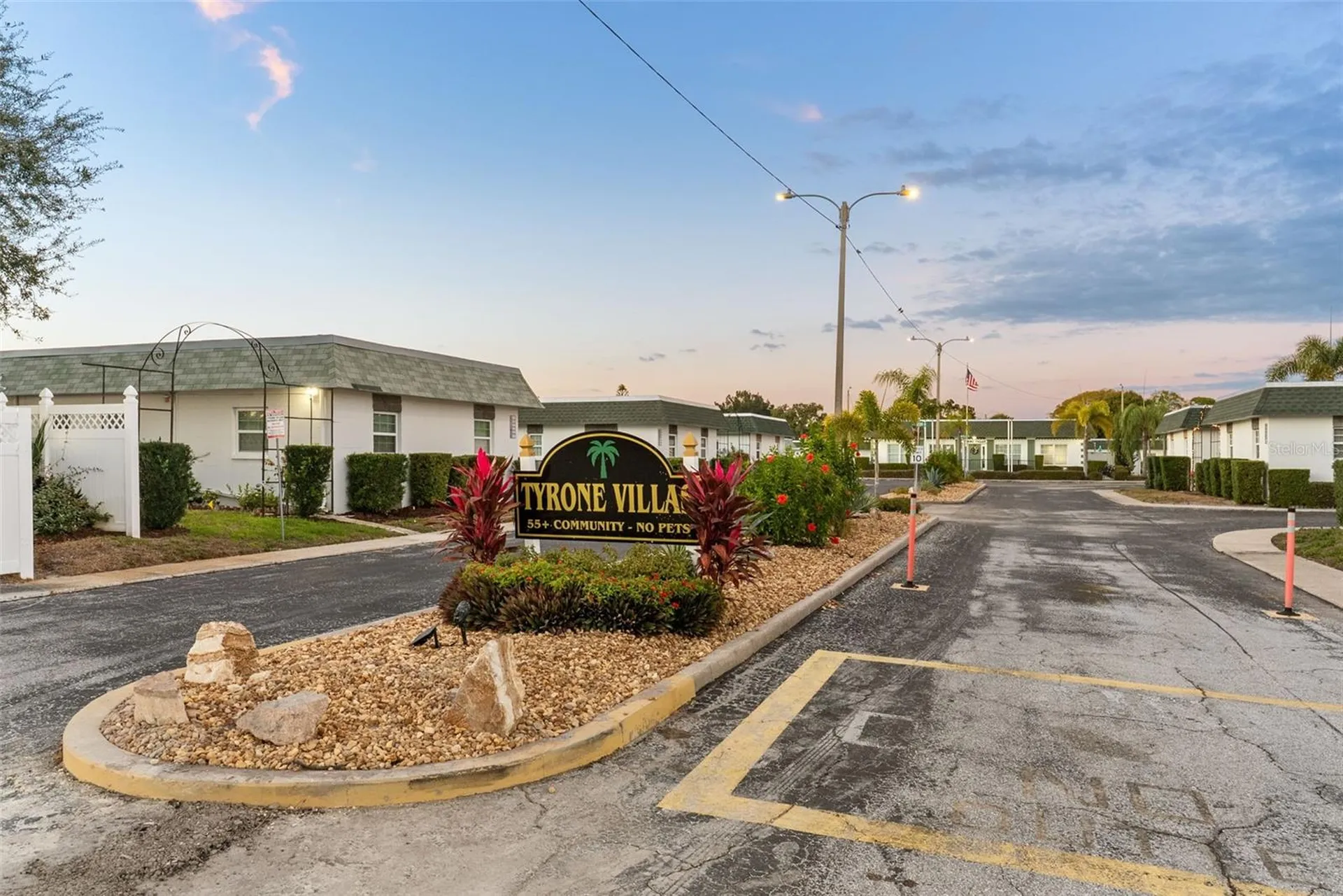 7861 38th Terrace N St Petersburg FL 33709