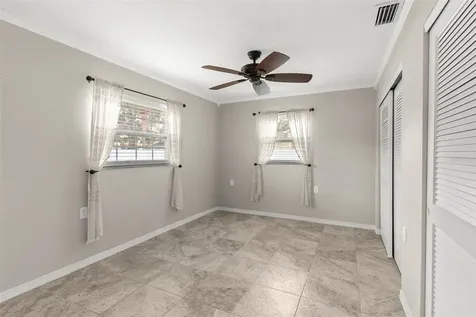 7861 38th Terrace N St Petersburg FL 33709