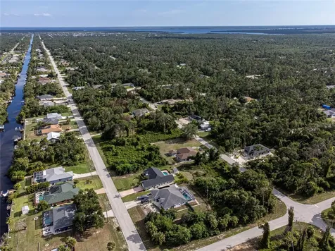 17221 Nixon Avenue Port Charlotte FL 33948