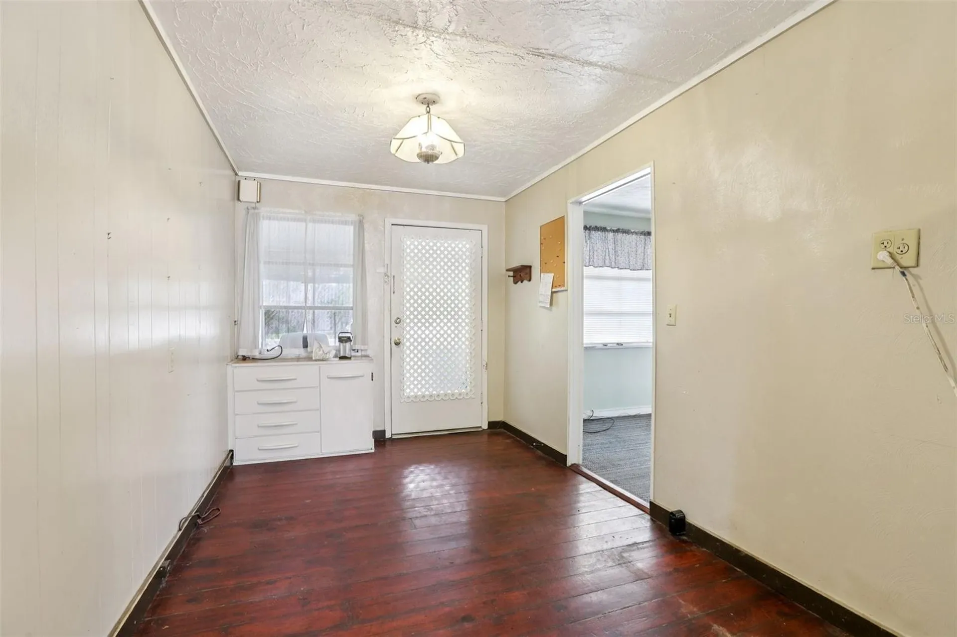 38025 13th Avenue Zephyrhills FL 33542