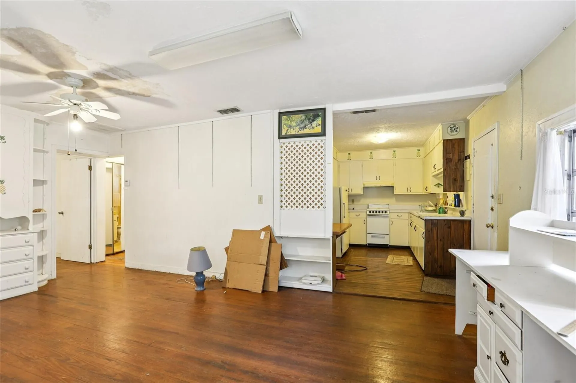 38025 13th Avenue Zephyrhills FL 33542