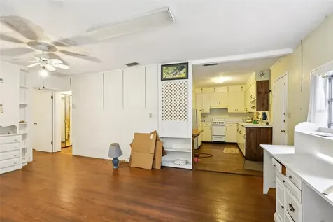 38025 13th Avenue Zephyrhills FL 33542
