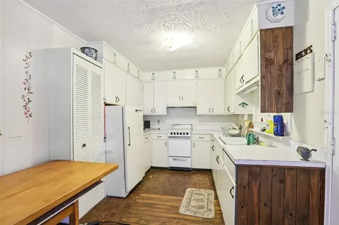 38025 13th Avenue Zephyrhills FL 33542