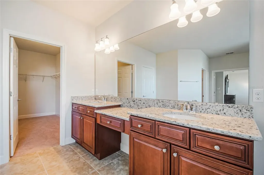 12077 Uleta Lane Orlando FL 32827