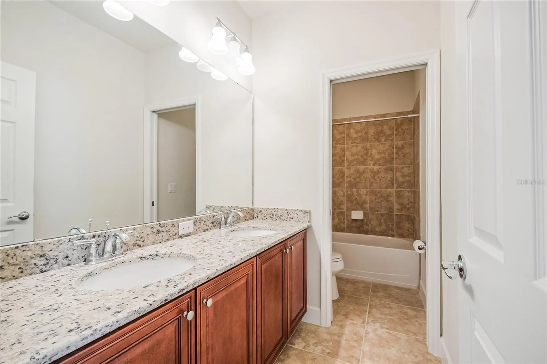 12077 Uleta Lane Orlando FL 32827