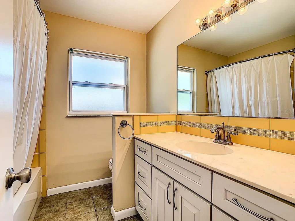 3058 Brandywine Drive Orlando FL 32806