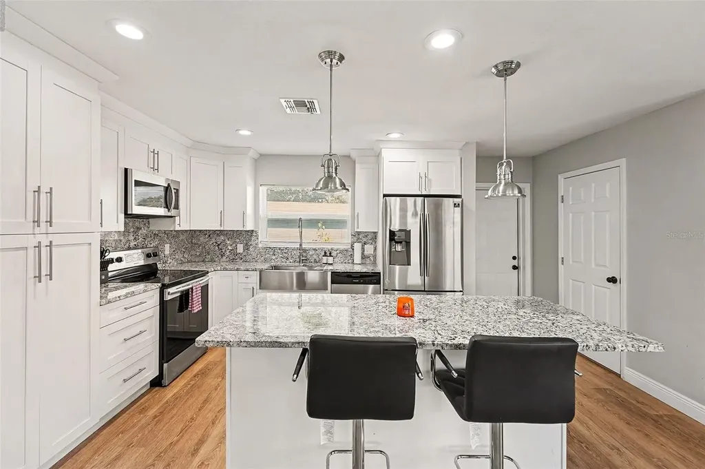 6504 N 21st Street Tampa FL 33610
