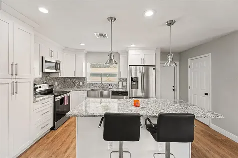 6504 N 21st Street Tampa FL 33610
