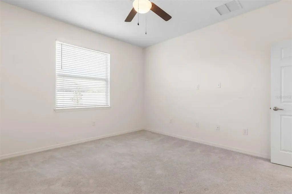 3 Oakleaf Way Palm Coast FL 32137