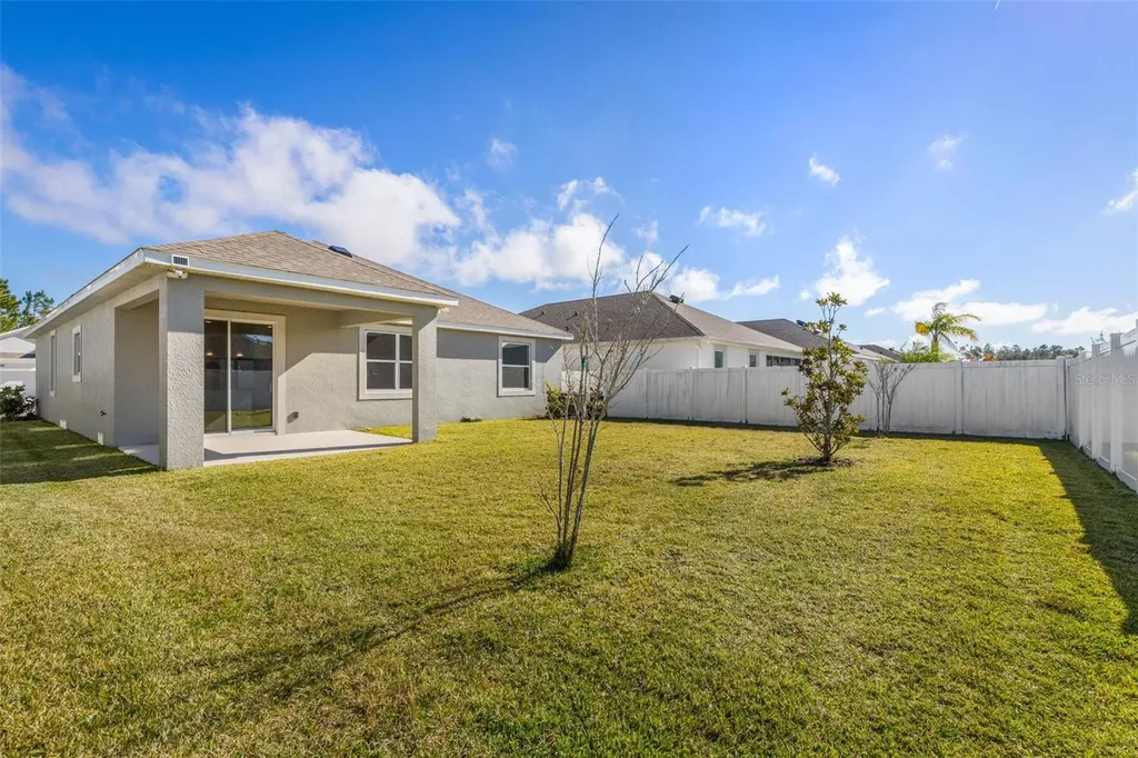 3 Oakleaf Way Palm Coast FL 32137