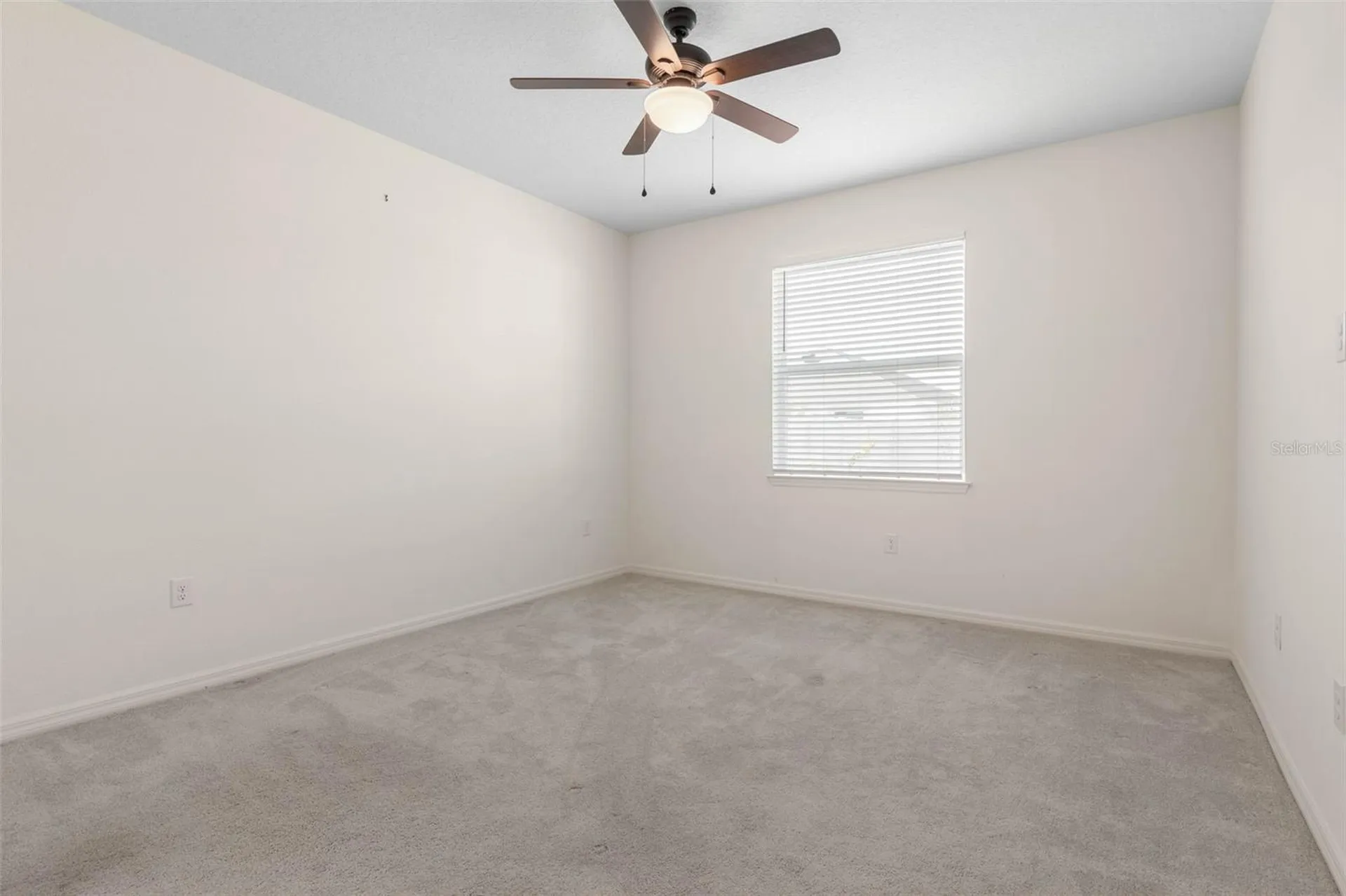 3 Oakleaf Way Palm Coast FL 32137
