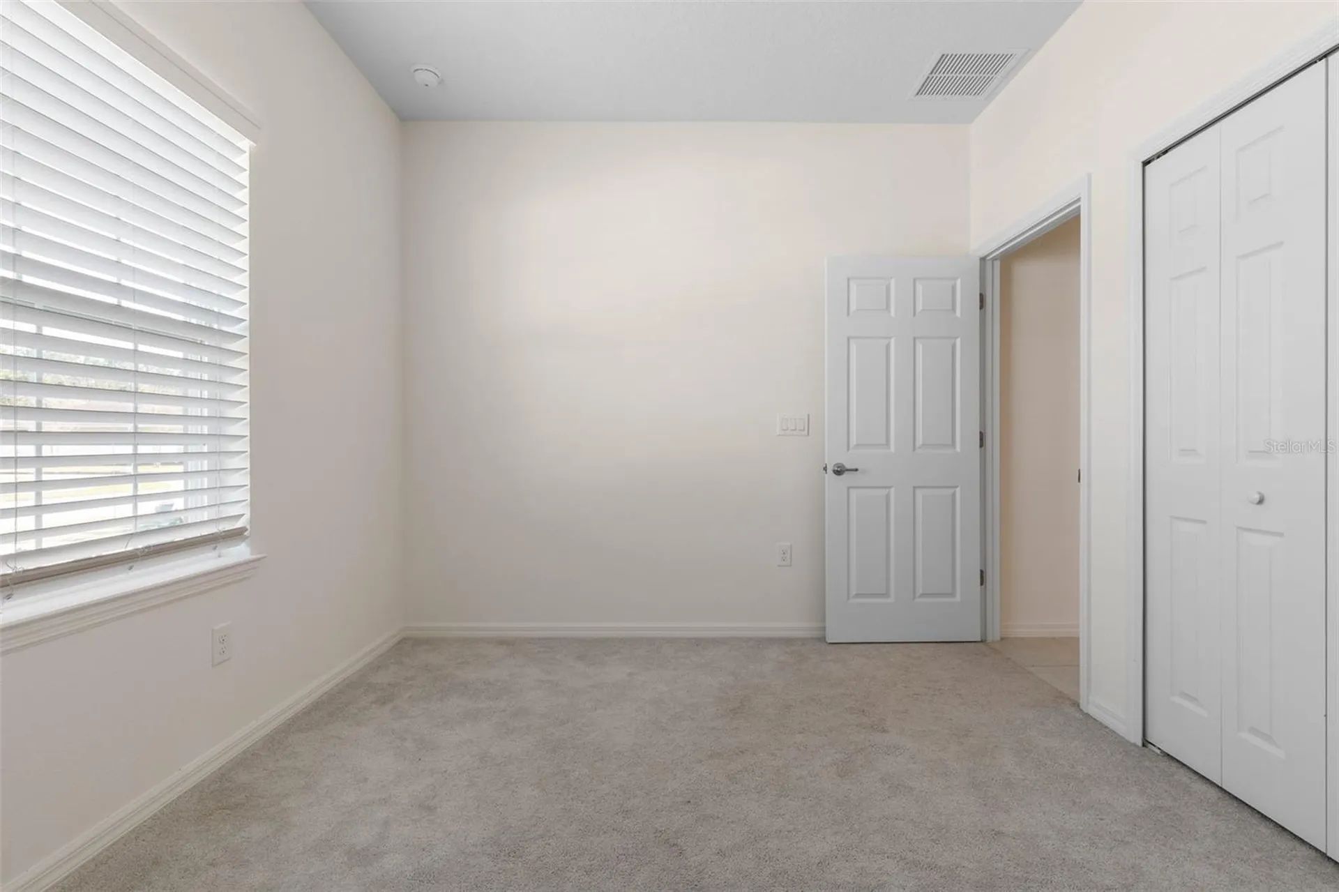 3 Oakleaf Way Palm Coast FL 32137