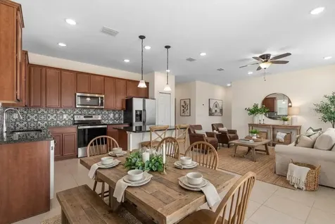 3 Oakleaf Way Palm Coast FL 32137