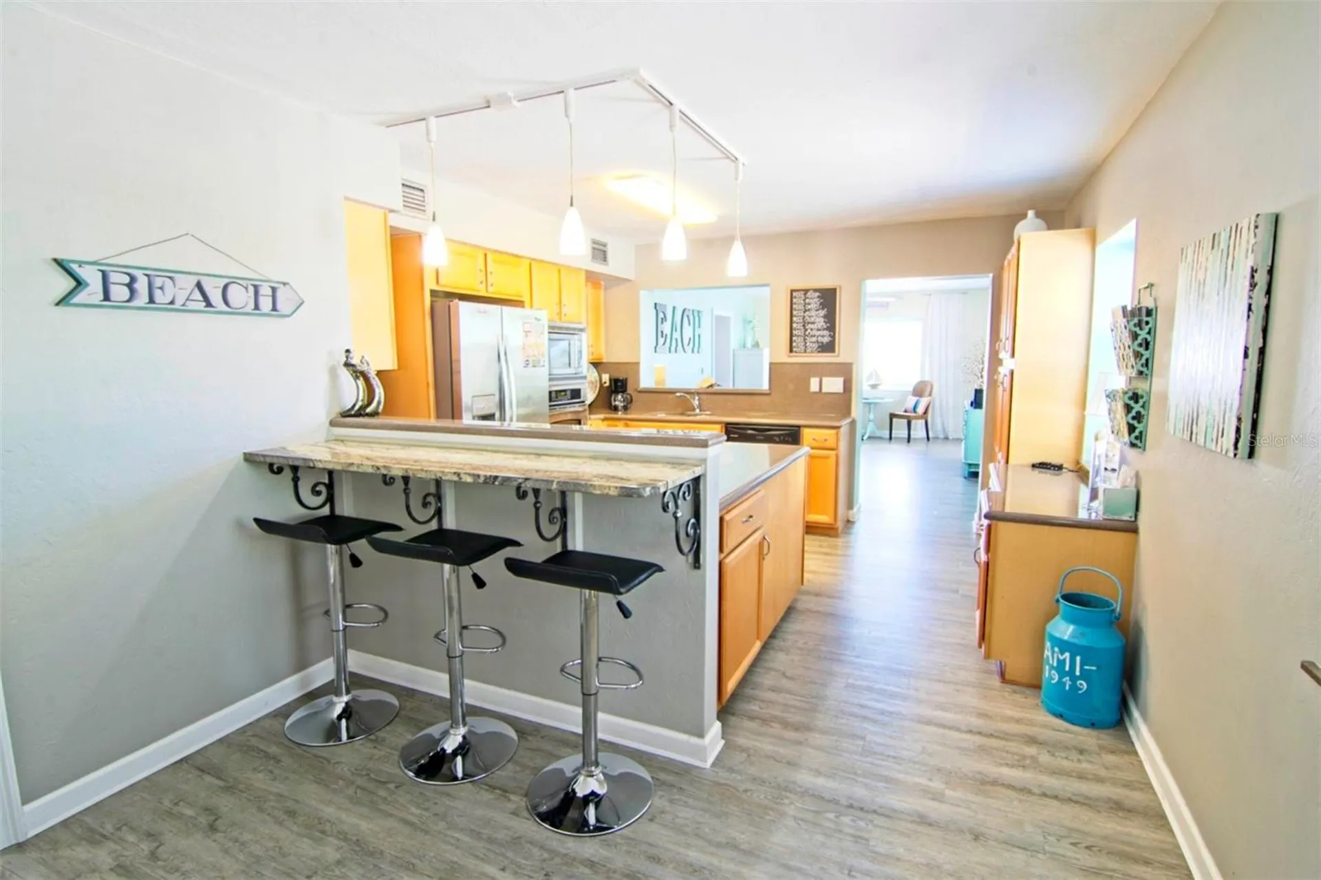 2219 Avenue C Bradenton Beach FL 34217