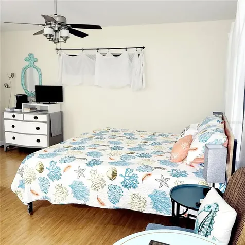2219 Avenue C Bradenton Beach FL 34217