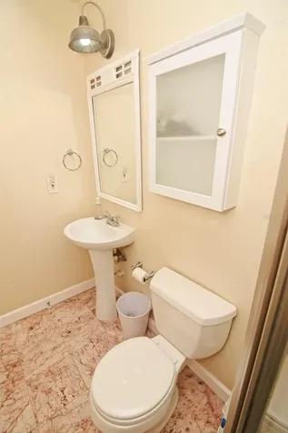 2219 Avenue C Bradenton Beach FL 34217