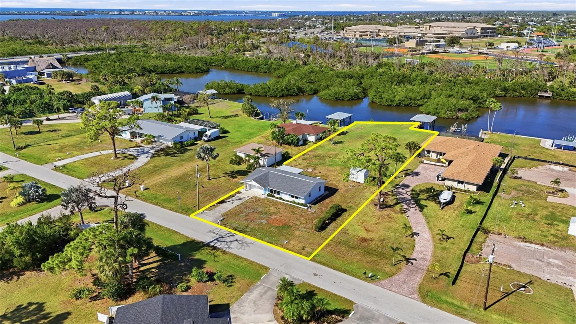 2050 Oyster Creek Drive Englewood FL 34224