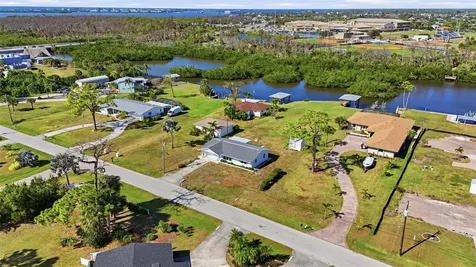 2050 Oyster Creek Drive Englewood FL 34224