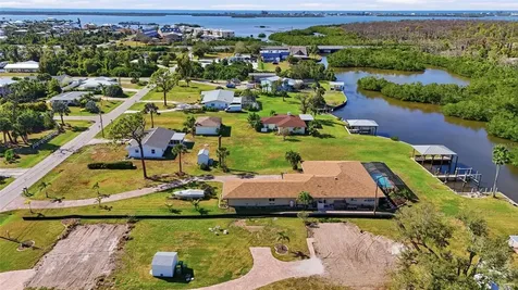 2050 Oyster Creek Drive Englewood FL 34224