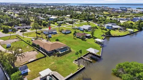 2050 Oyster Creek Drive Englewood FL 34224