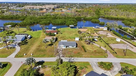 2050 Oyster Creek Drive Englewood FL 34224