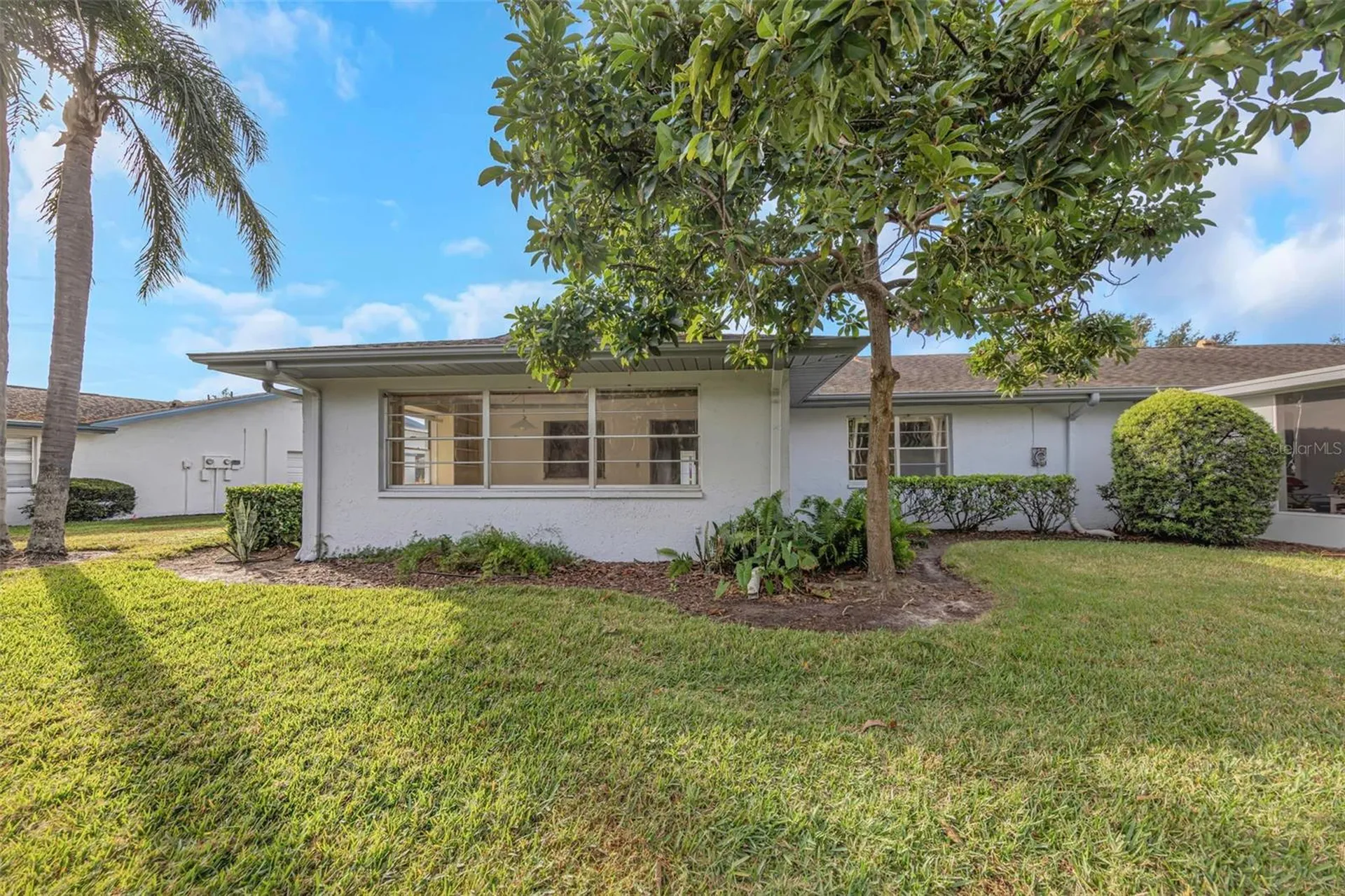 2024 Heathfield Circle Sun City Center FL 33573