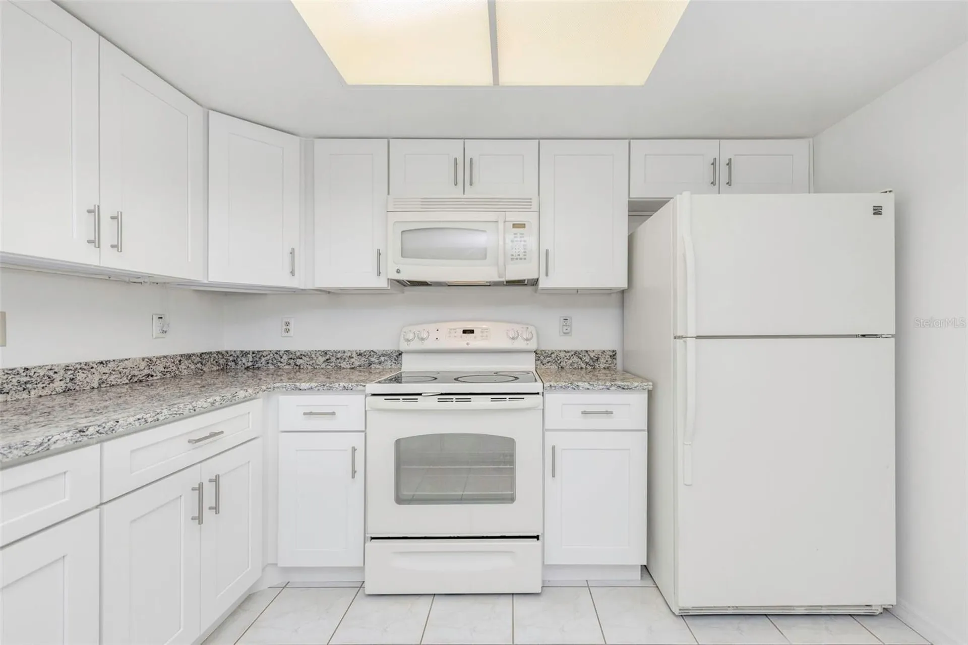 2024 Heathfield Circle Sun City Center FL 33573