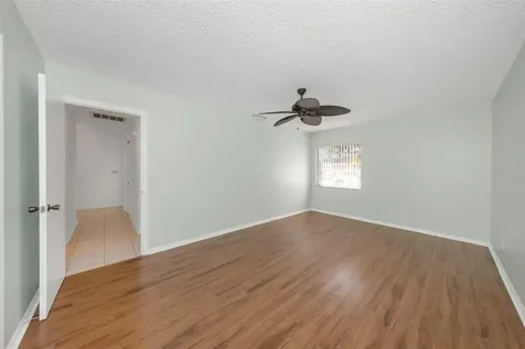 2024 Heathfield Circle Sun City Center FL 33573
