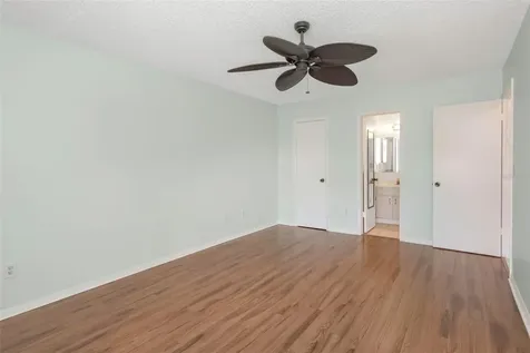 2024 Heathfield Circle Sun City Center FL 33573