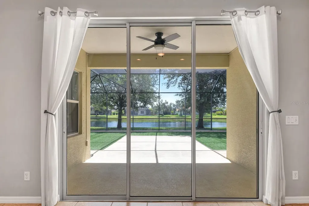 5005 Torrey Pines Run Bradenton FL 34211