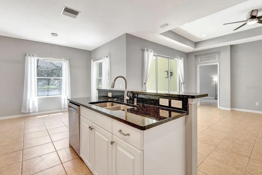 5005 Torrey Pines Run Bradenton FL 34211