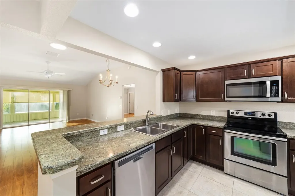 926 Long Leaf Lane The Villages FL 32163