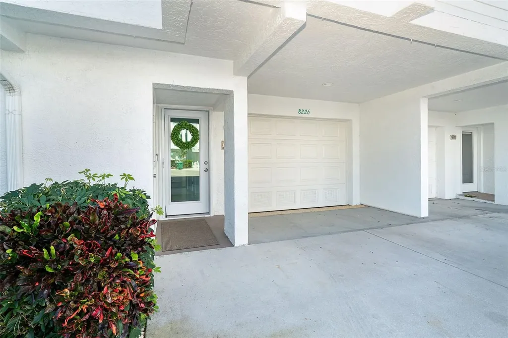 8226 Harborside Circle Englewood FL 34224