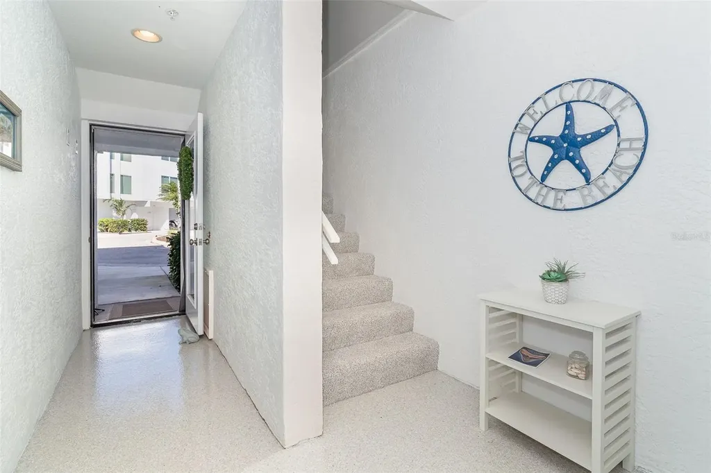 8226 Harborside Circle Englewood FL 34224