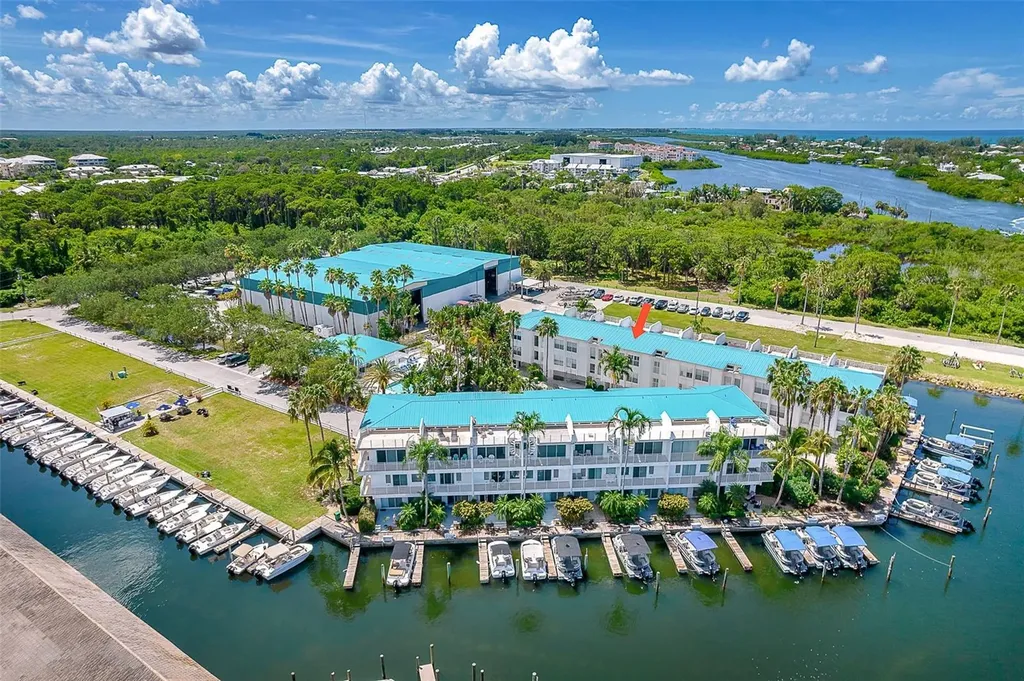 8226 Harborside Circle Englewood FL 34224