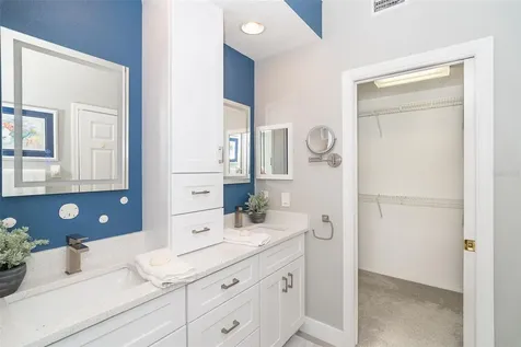 8226 Harborside Circle Englewood FL 34224