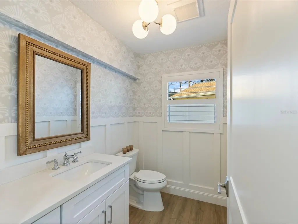 842 Nokomis Avenue S Venice FL 34285