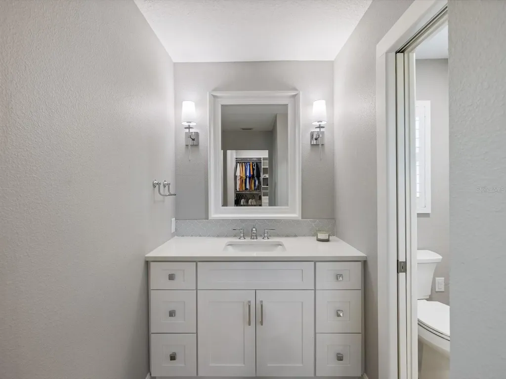 842 Nokomis Avenue S Venice FL 34285