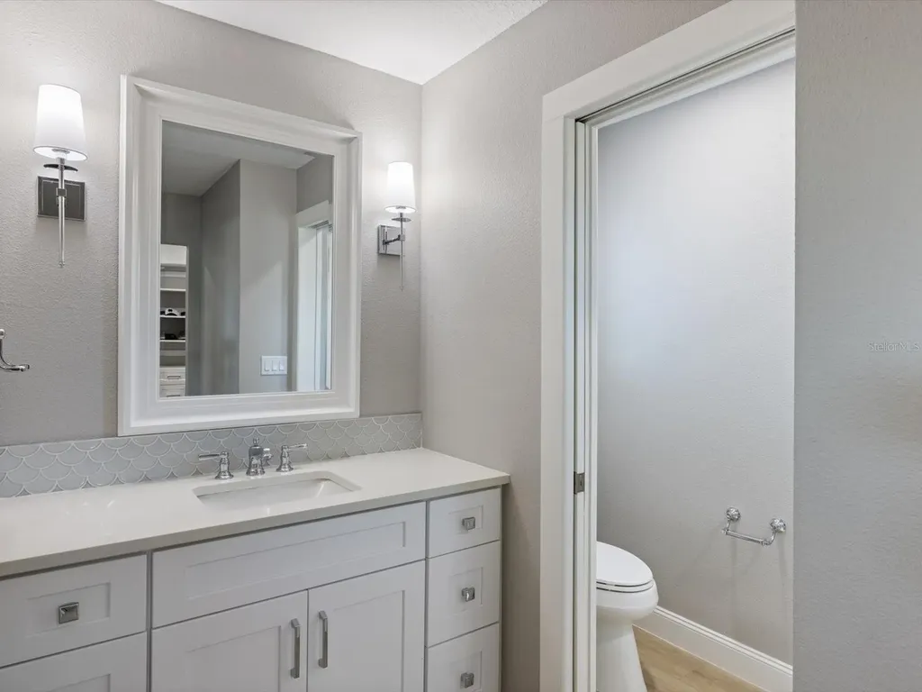 842 Nokomis Avenue S Venice FL 34285