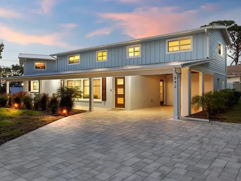 842 Nokomis Avenue S Venice FL 34285