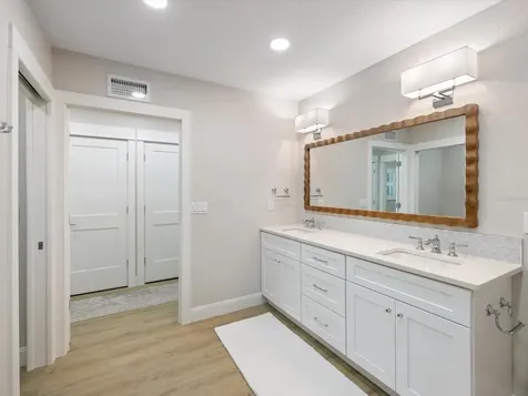 842 Nokomis Avenue S Venice FL 34285